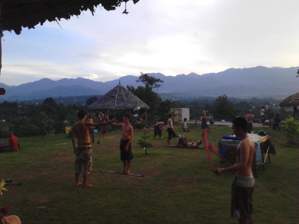 Pai Circus Hostel Esterno foto