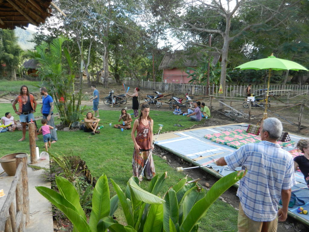 Pai Circus Hostel Esterno foto